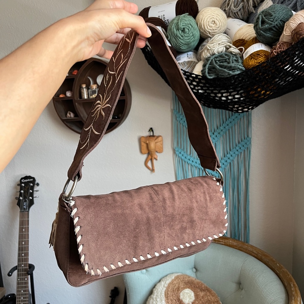 Chic Brown Suede Shoulder Bag with Embroidery